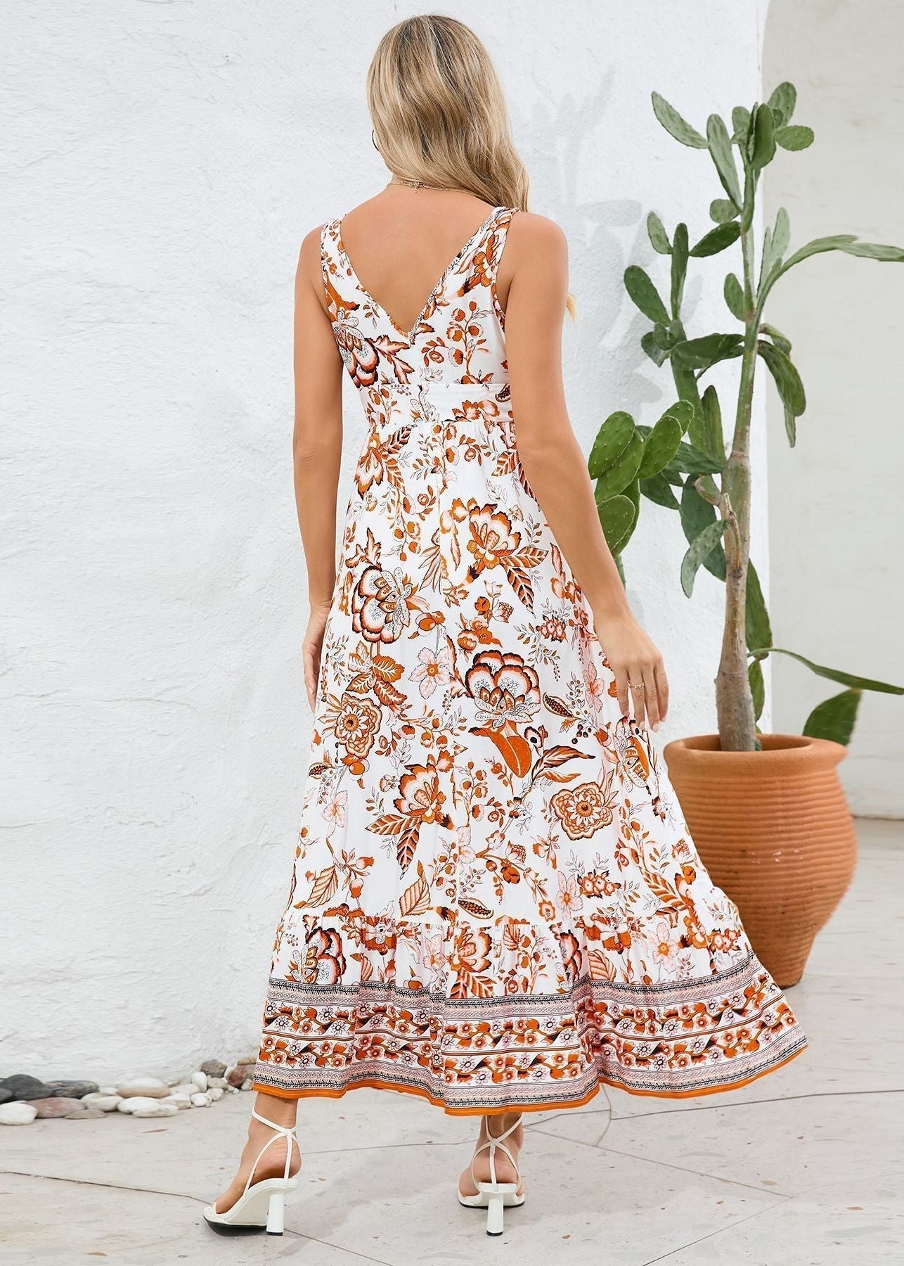 Robe d'été longue à col en V et imprimé floral